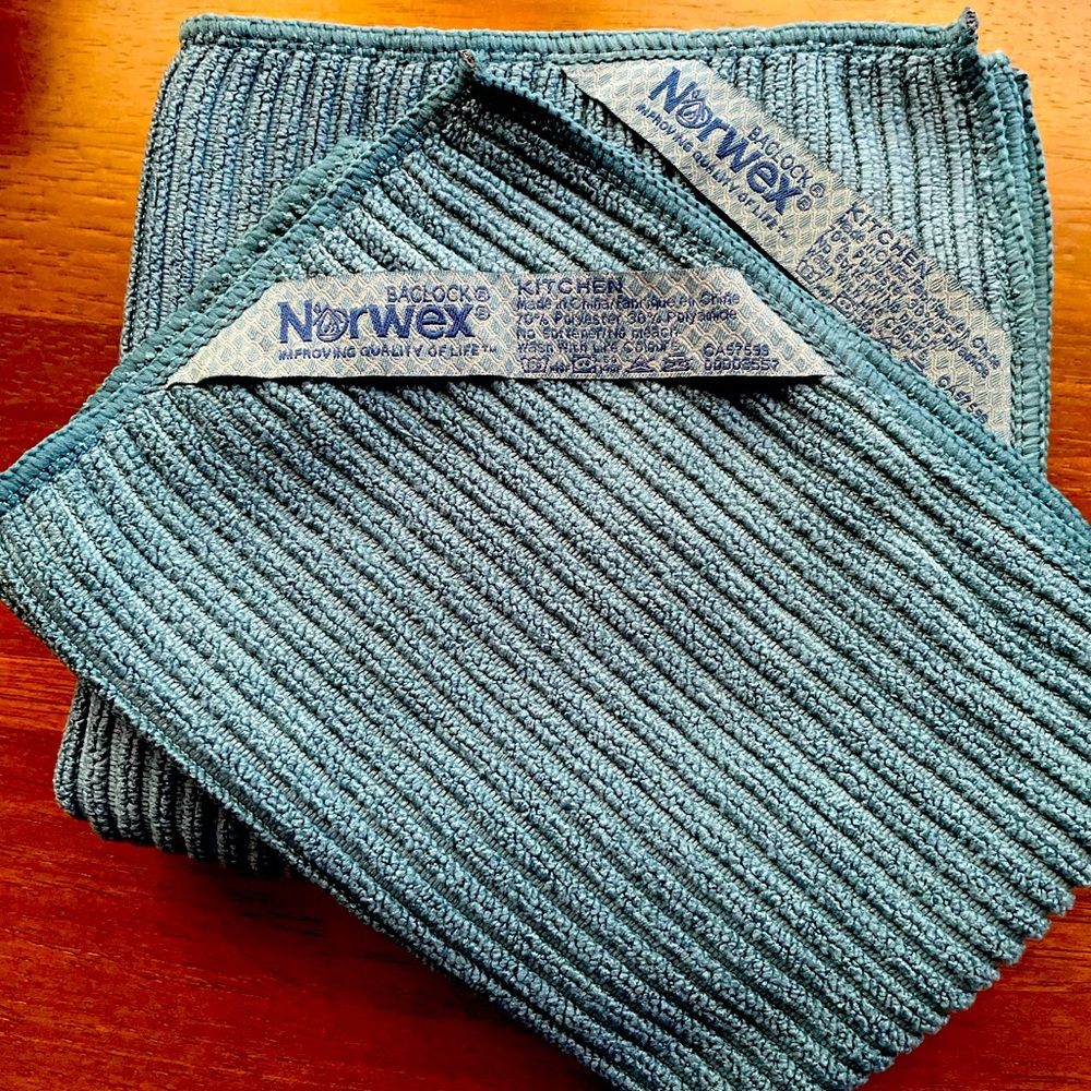 Norwex Chanel Kitchen Towel and Cloth Set